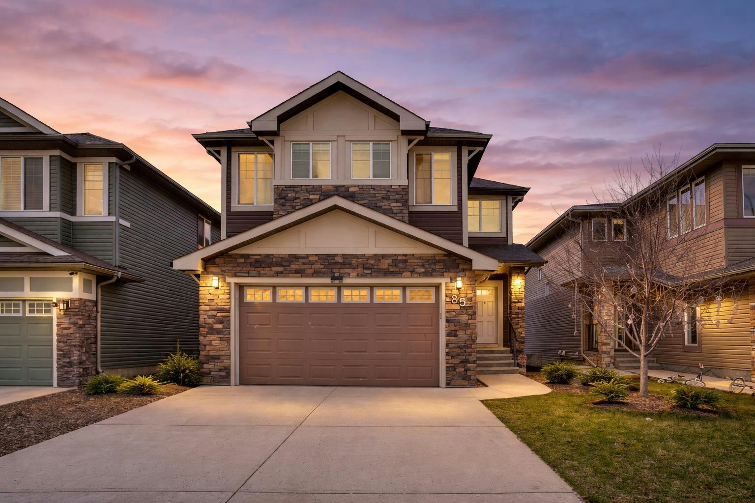 85 Evansborough Way NW, Calgary, AB, T3P 0M6