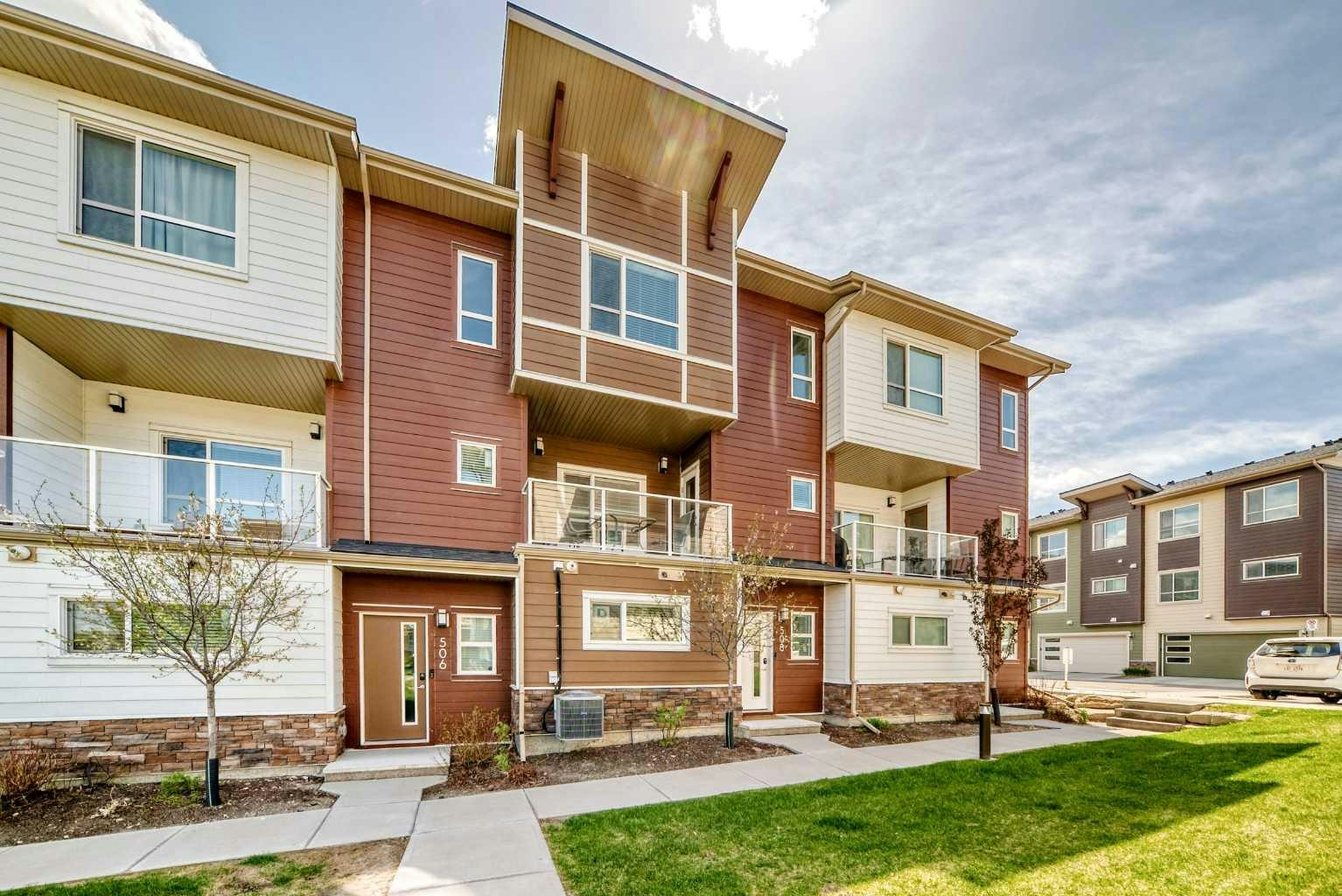 508 Harvest Grove Walk NE, Calgary, AB, T3K 2P3