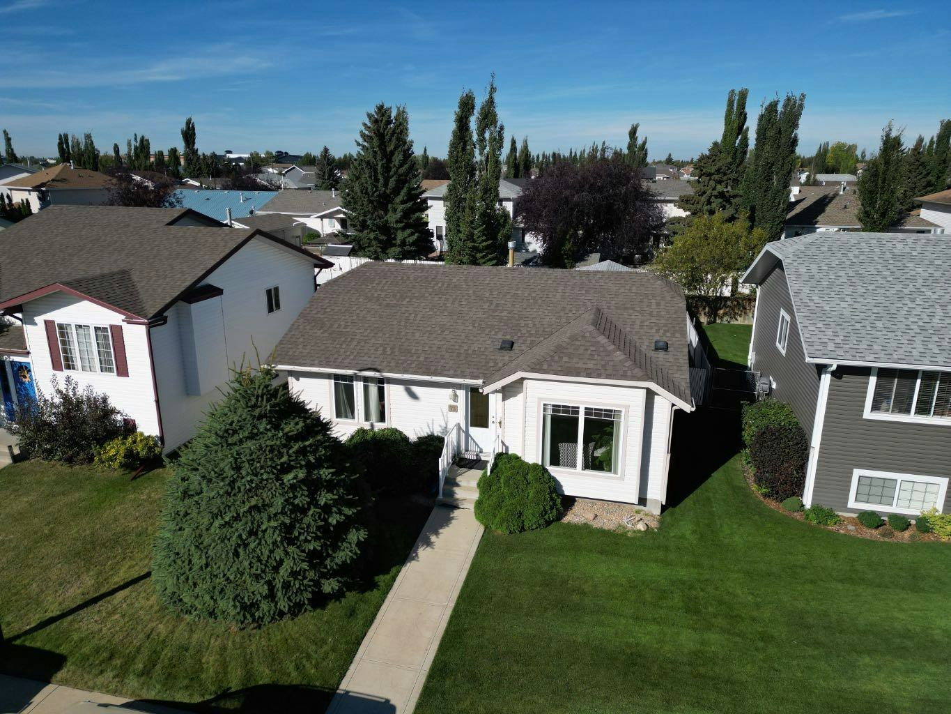 73 Darling Crescent, Red Deer, AB, T4R 2W3