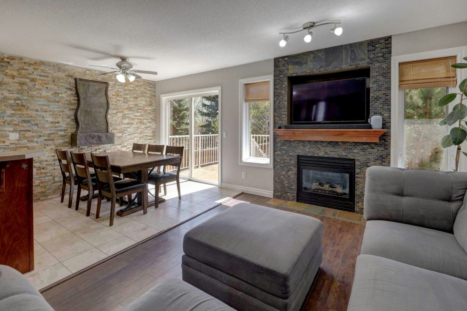 15 Parklane Drive, Strathmore, AB, T1P 1C2