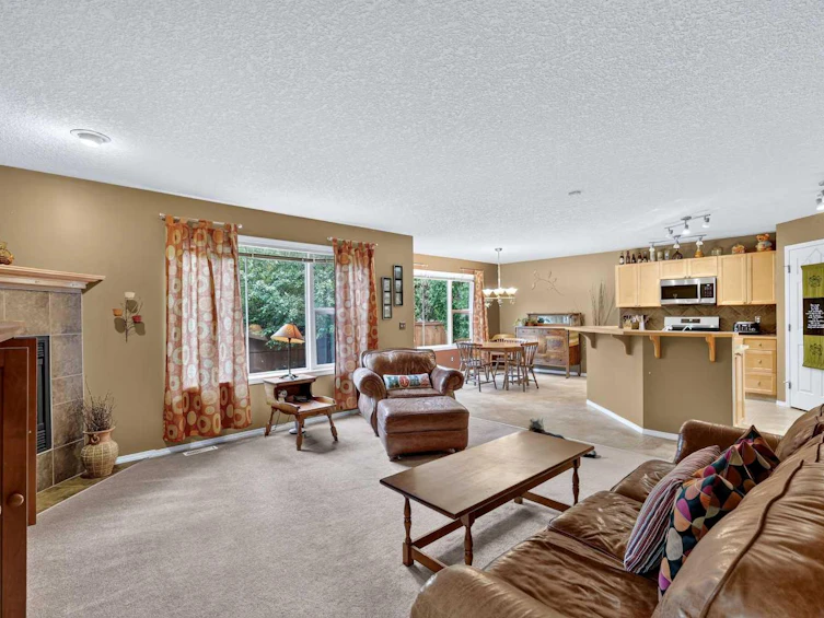 14 Evergreen Common SW, Calgary, AB, T2Y 4N8 - 13