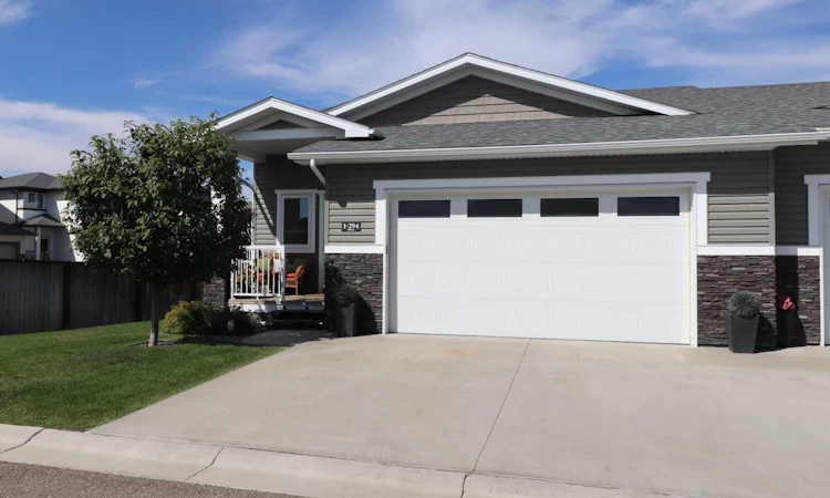 1-294 Northlander Bend W