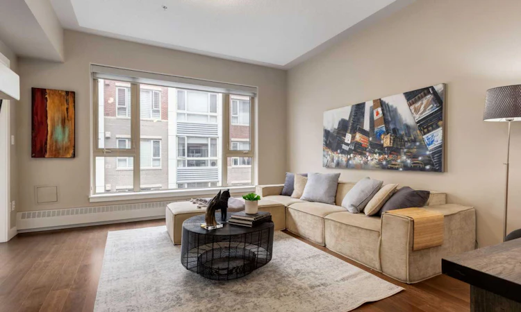 413-35 Inglewood Park SE