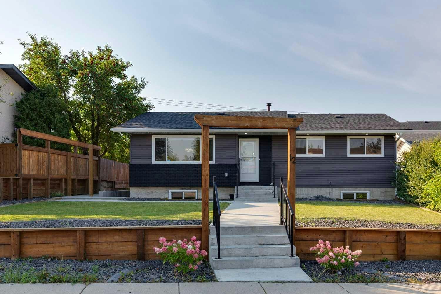 12 Rundleson Way NE, Calgary, AB, T1Y 3N6