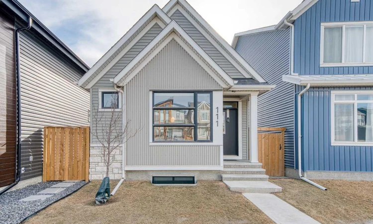 111 Haskayne Drive NW