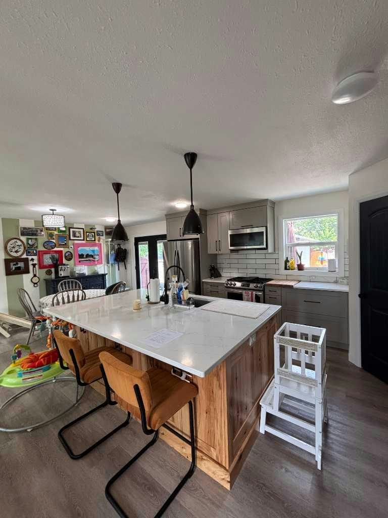 425 Normandy Road S, Lethbridge, AB, T1J 3X9 - 4
