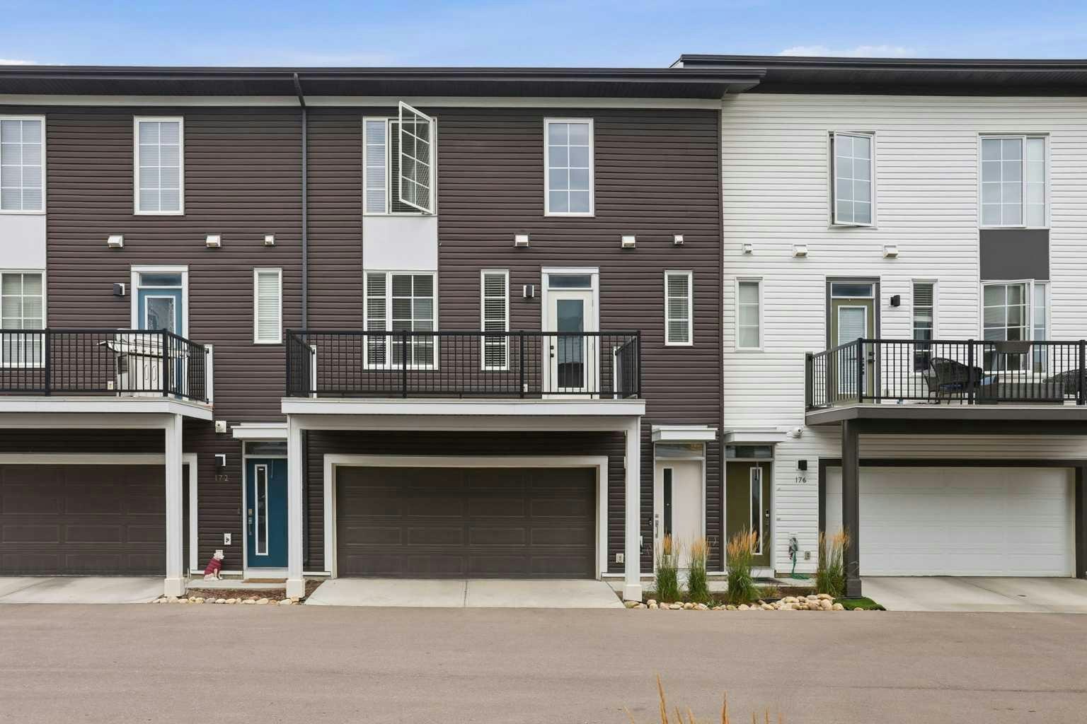 174 Walgrove Common SE, Calgary, AB, T2X 4C2