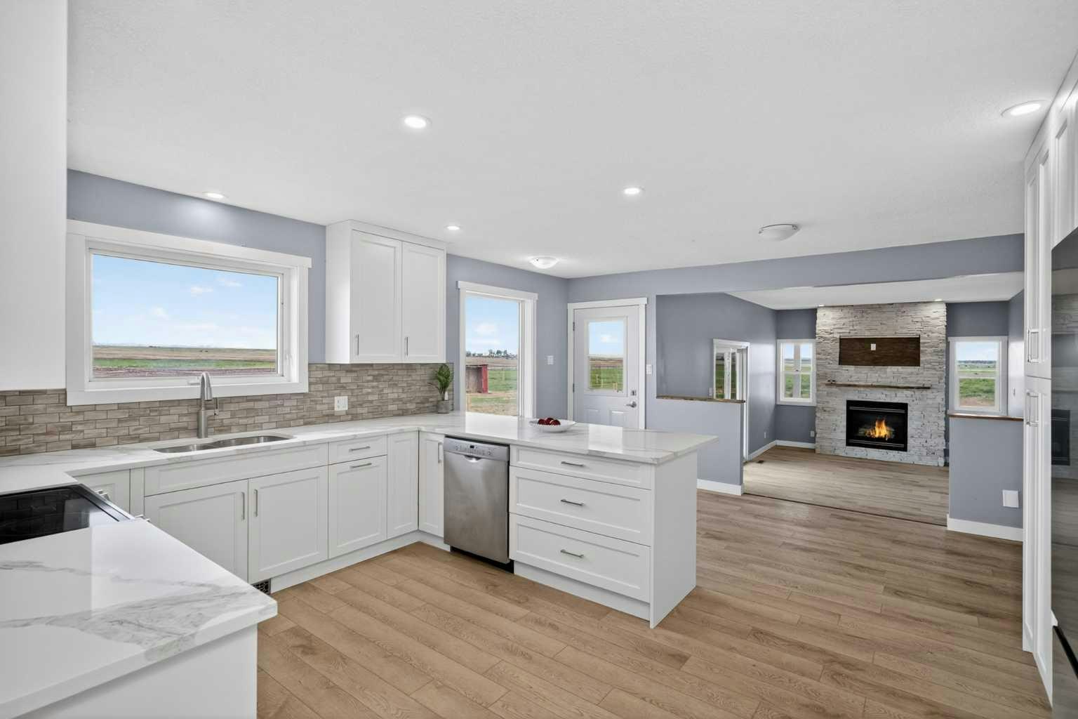 578099 83 Street E, Foothills County, AB, T1V 1R7