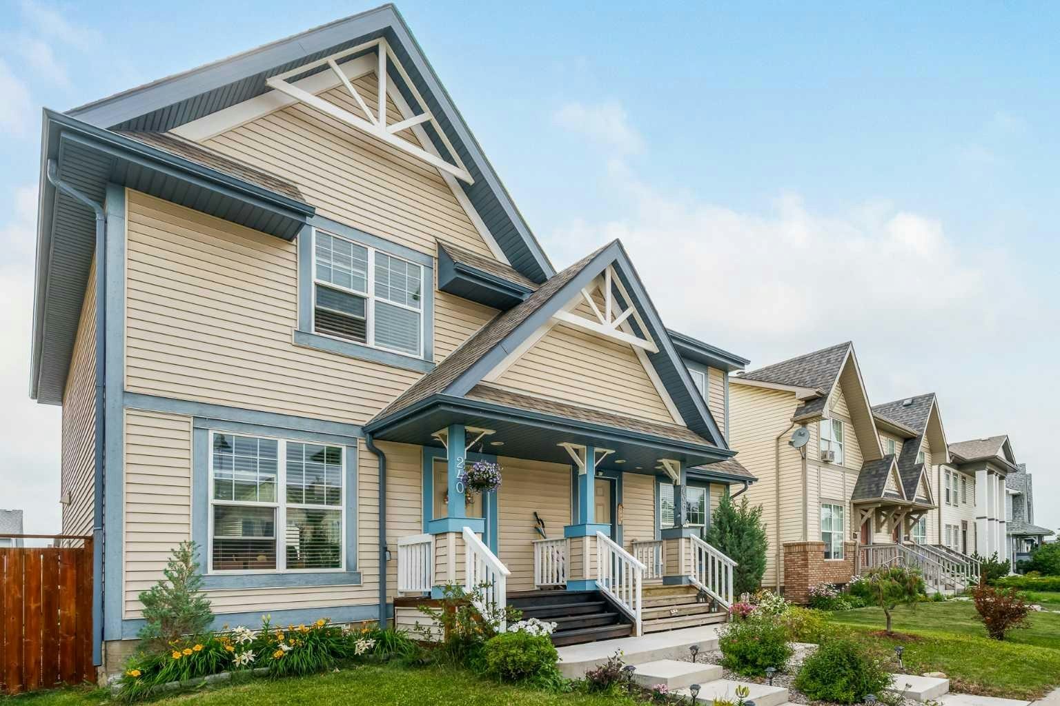 240 Elgin Meadows Gardens SE, Calgary, AB, T2Z 0M4