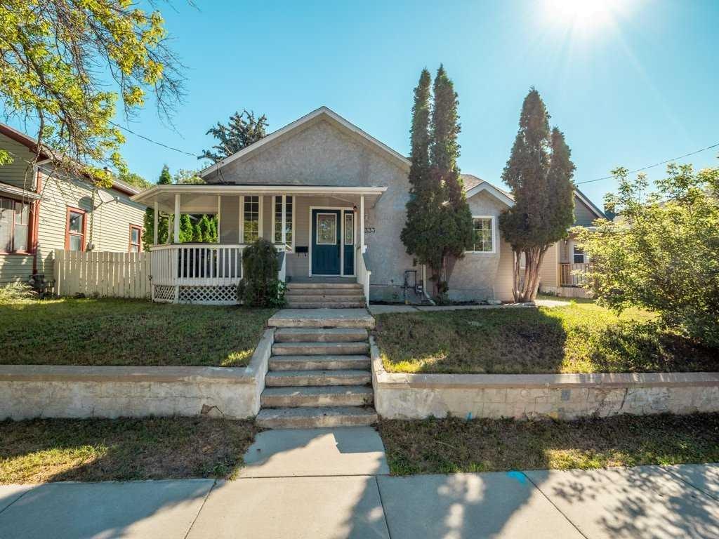 633 7 Street S, Lethbridge, AB, T1J 2H2