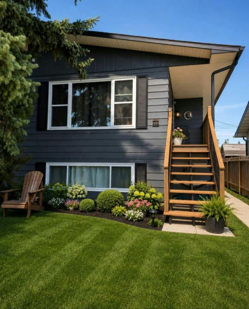 1036 Grey Avenue, Crossfield, AB, T0M 0S0