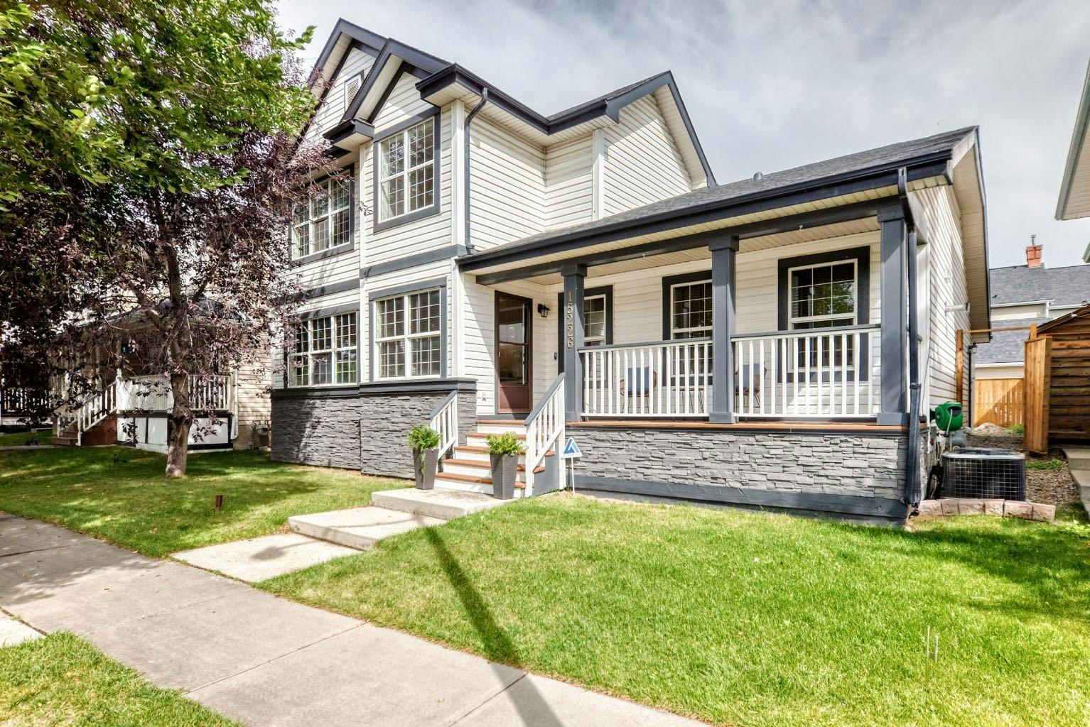 15226 Prestwick Boulevard SE, Calgary, AB, T2Z 3L4