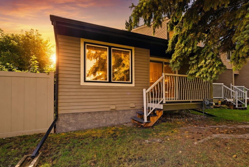 18-96 Holmes Street, Red Deer, AB, T4N 6G6