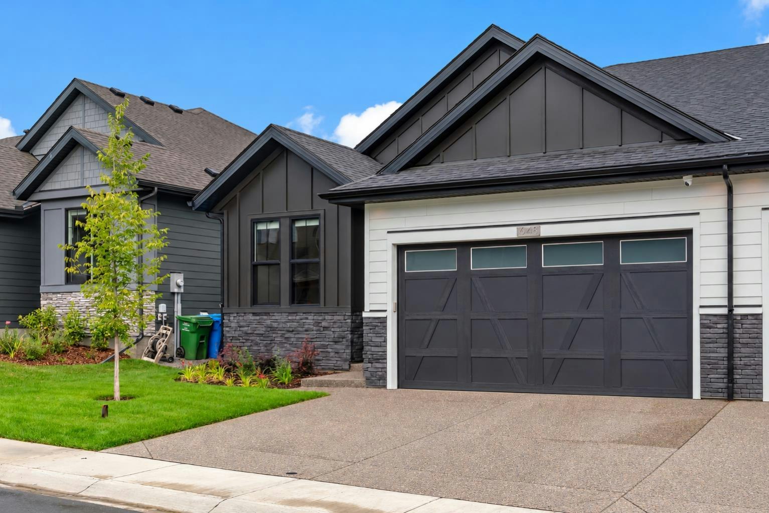 648 Shawnee Terrace SW, Calgary, AB, T2Y 0T5