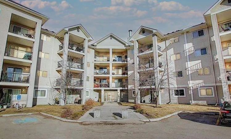 1115-4975 130 Avenue SE