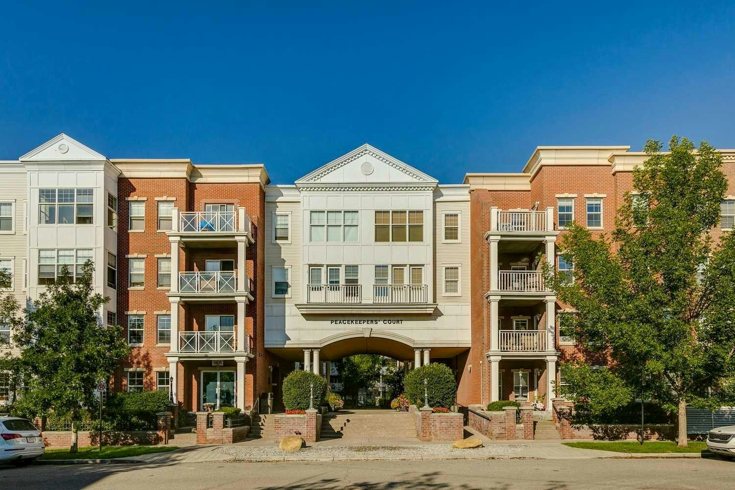 1502-5605 Henwood Street SW, Calgary, AB, T3E 7R2