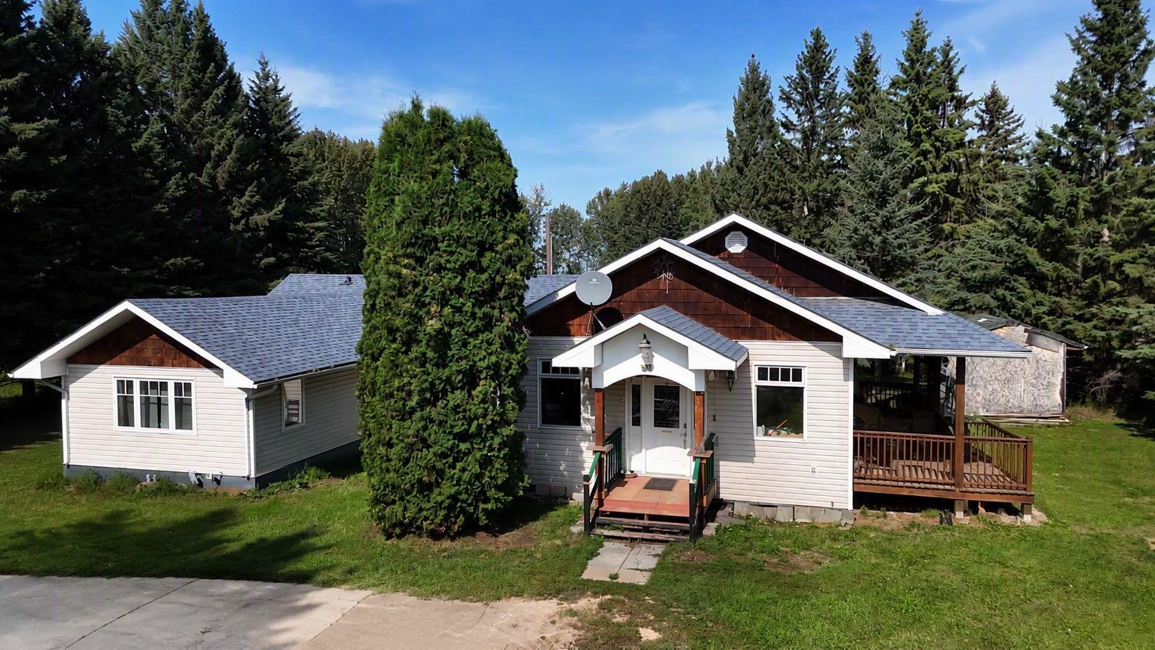 1404-Railway Avenue, Big Lakes County, AB, T0G 0W0