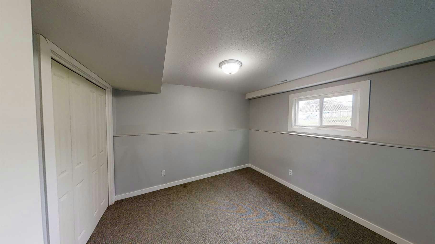 9218 104 Avenue, Grande Prairie, AB, T8V 3W6 - 16