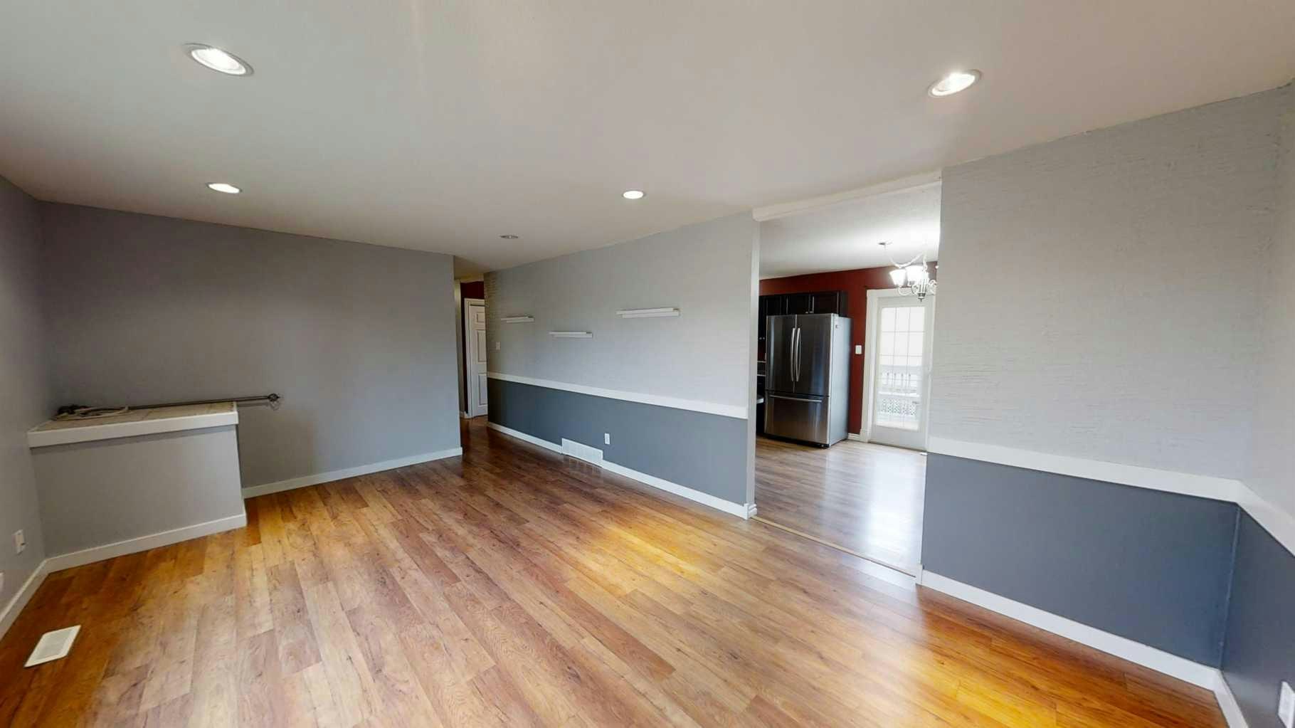 9218 104 Avenue, Grande Prairie, AB, T8V 3W6 - 3