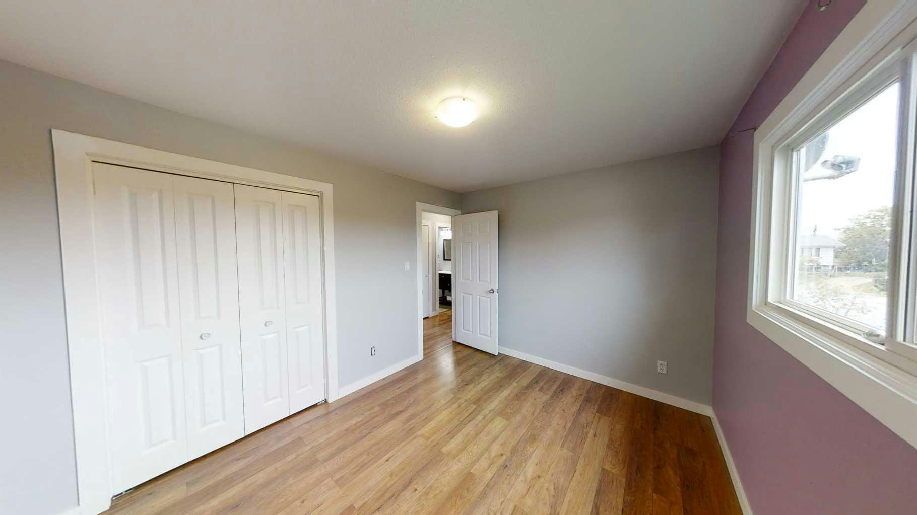 9218 104 Avenue, Grande Prairie, AB, T8V 3W6 - 8