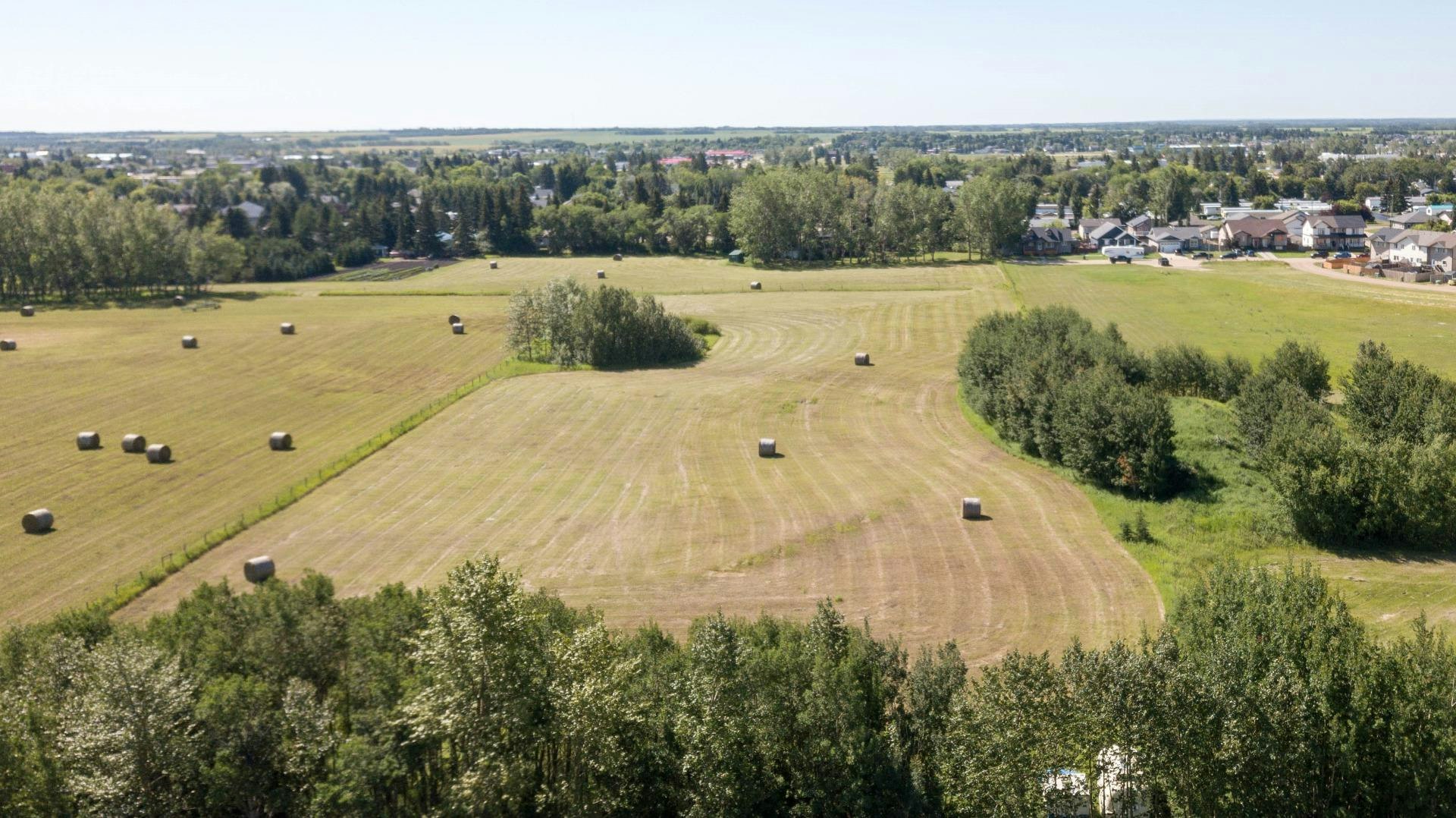 5901 55 Avenue, Stettler, AB, T0C 2L2