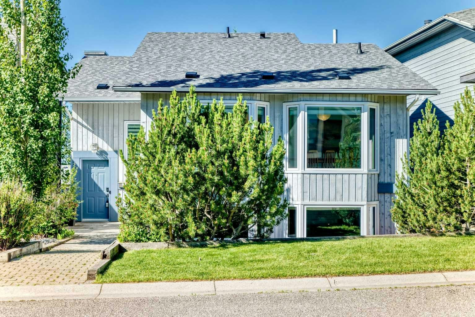31 Ranchridge Way NW, Calgary, AB, T3G 1Z8