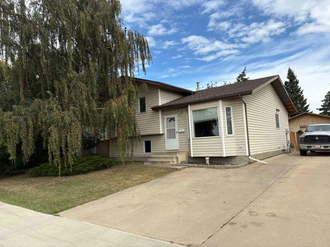 9413 93 Street, Grande Prairie, AB, T0H 3V0