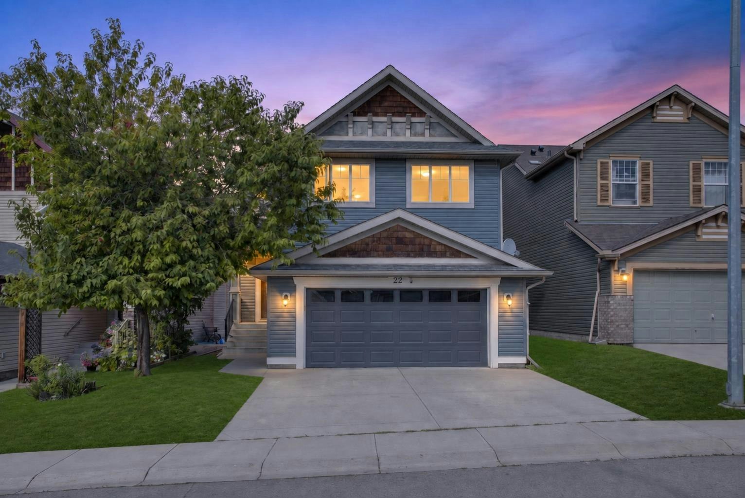 22 Evansbrooke Way NW, Calgary, AB, T3P 1C5