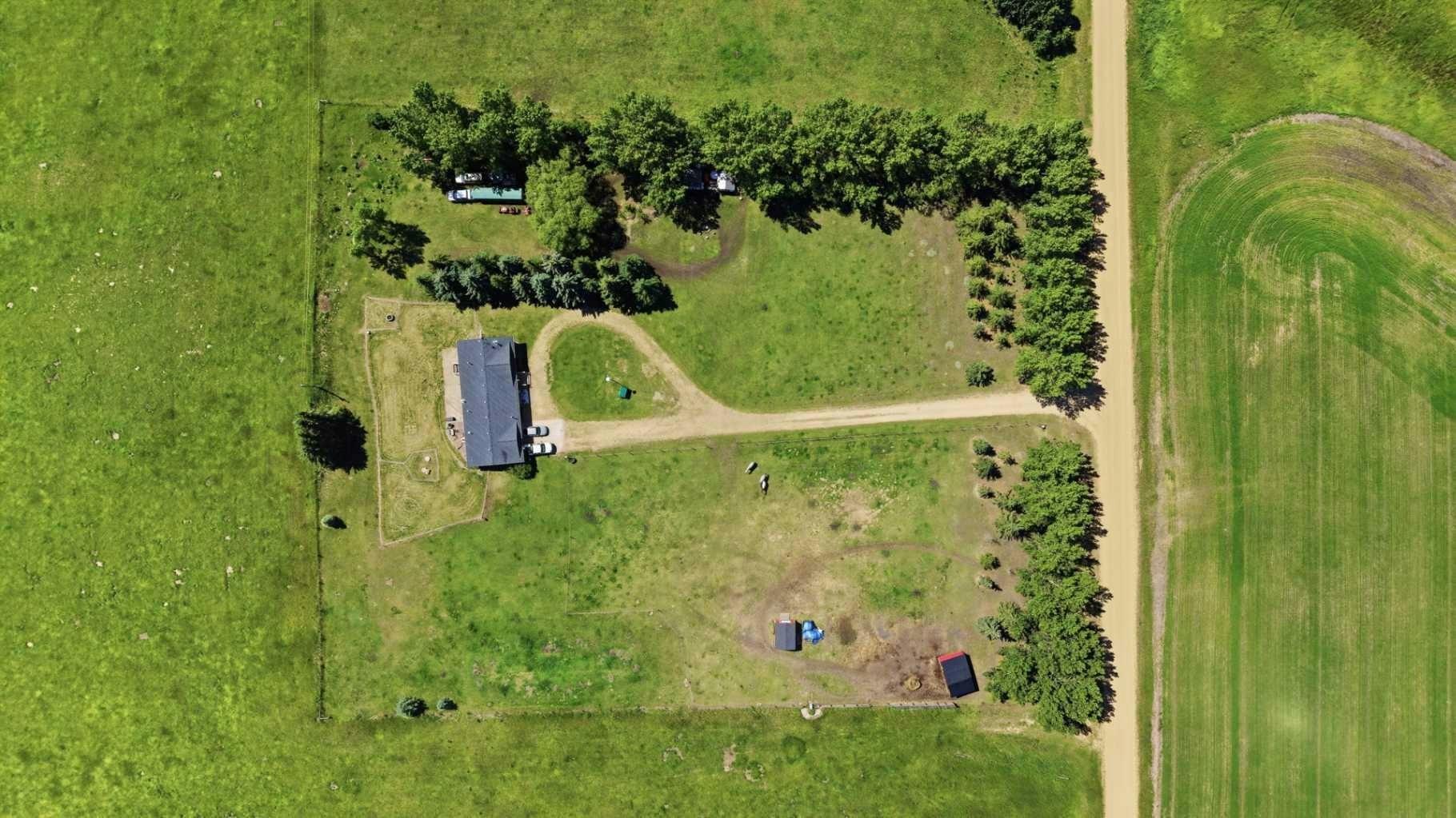 17431 Township Road 444, Camrose, AB, T0B 3Y0