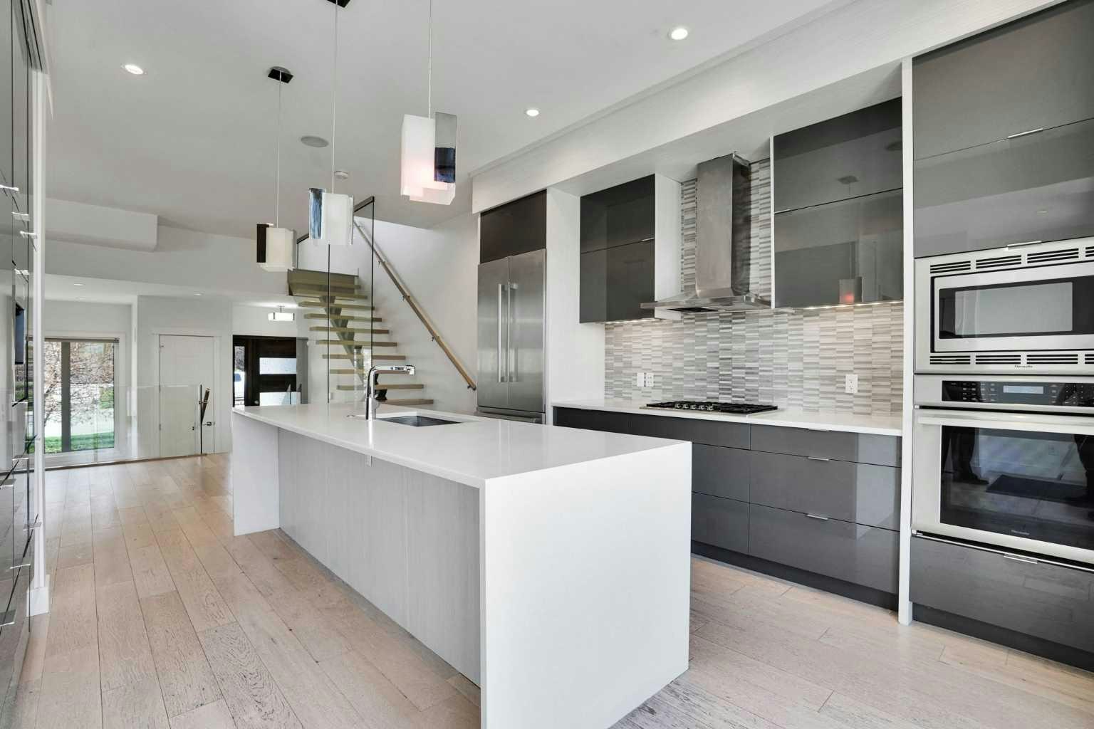 2505 21 Street SW, Calgary, AB, T2T 5A9