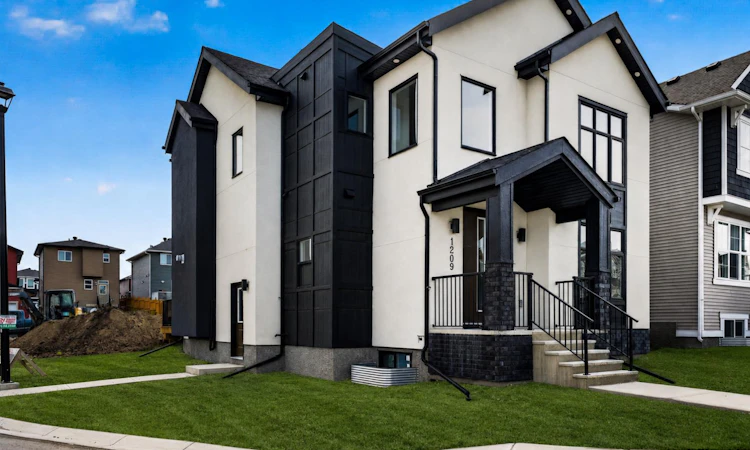 1209 Iron Ridge Avenue
