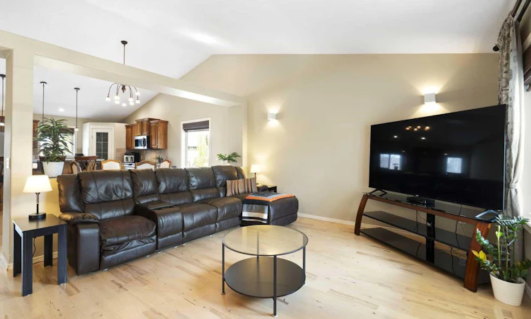 57 Thornfield Close SE