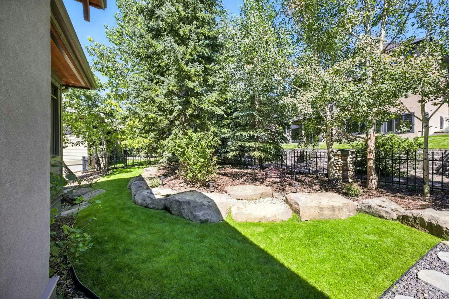 16 Spring Valley Lane SW, Calgary, AB, T3H 4V2 - 50