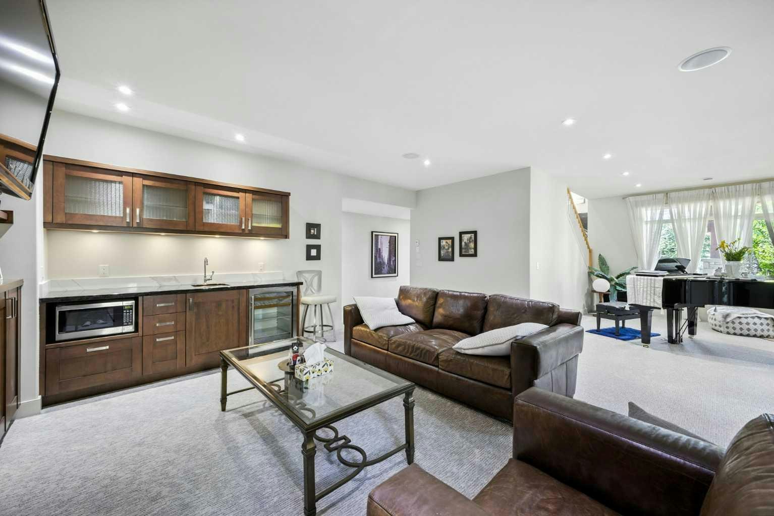 16 Spring Valley Lane SW, Calgary, AB, T3H 4V2 - 12