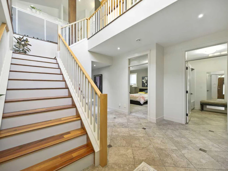 16 Spring Valley Lane SW, Calgary, AB, T3H 4V2 - 7