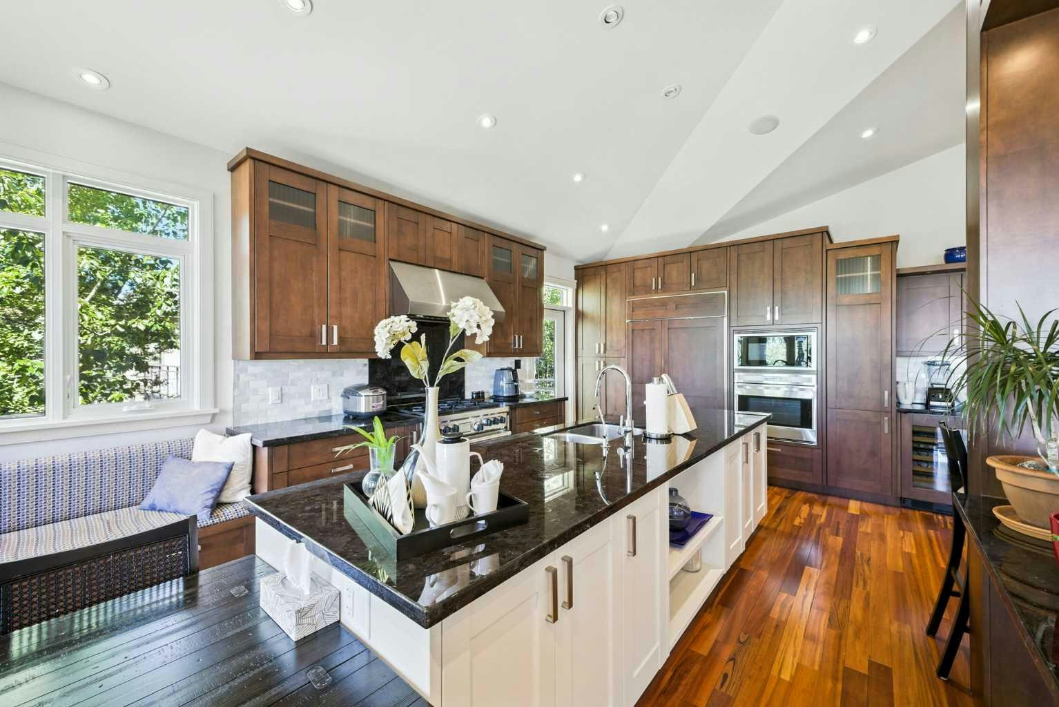 16 Spring Valley Lane SW, Calgary, AB, T3H 4V2 - 24