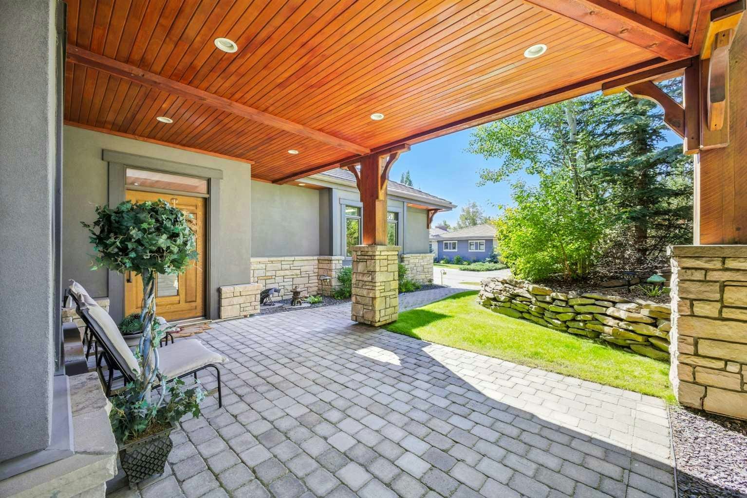 16 Spring Valley Lane SW, Calgary, AB, T3H 4V2 - 4