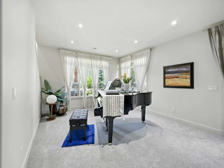 16 Spring Valley Lane SW, Calgary, AB, T3H 4V2 - 13