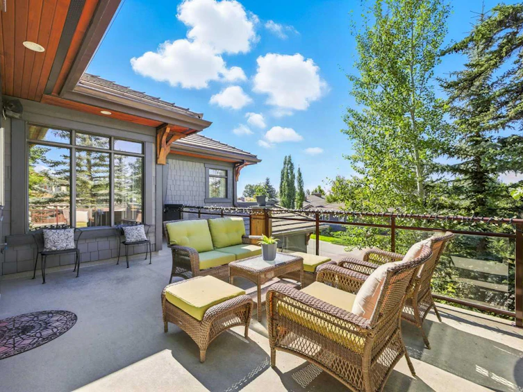 16 Spring Valley Lane SW, Calgary, AB, T3H 4V2 - 45