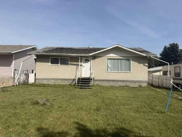 1126 6 Avenue, Wainwright, AB, T9W 1G2