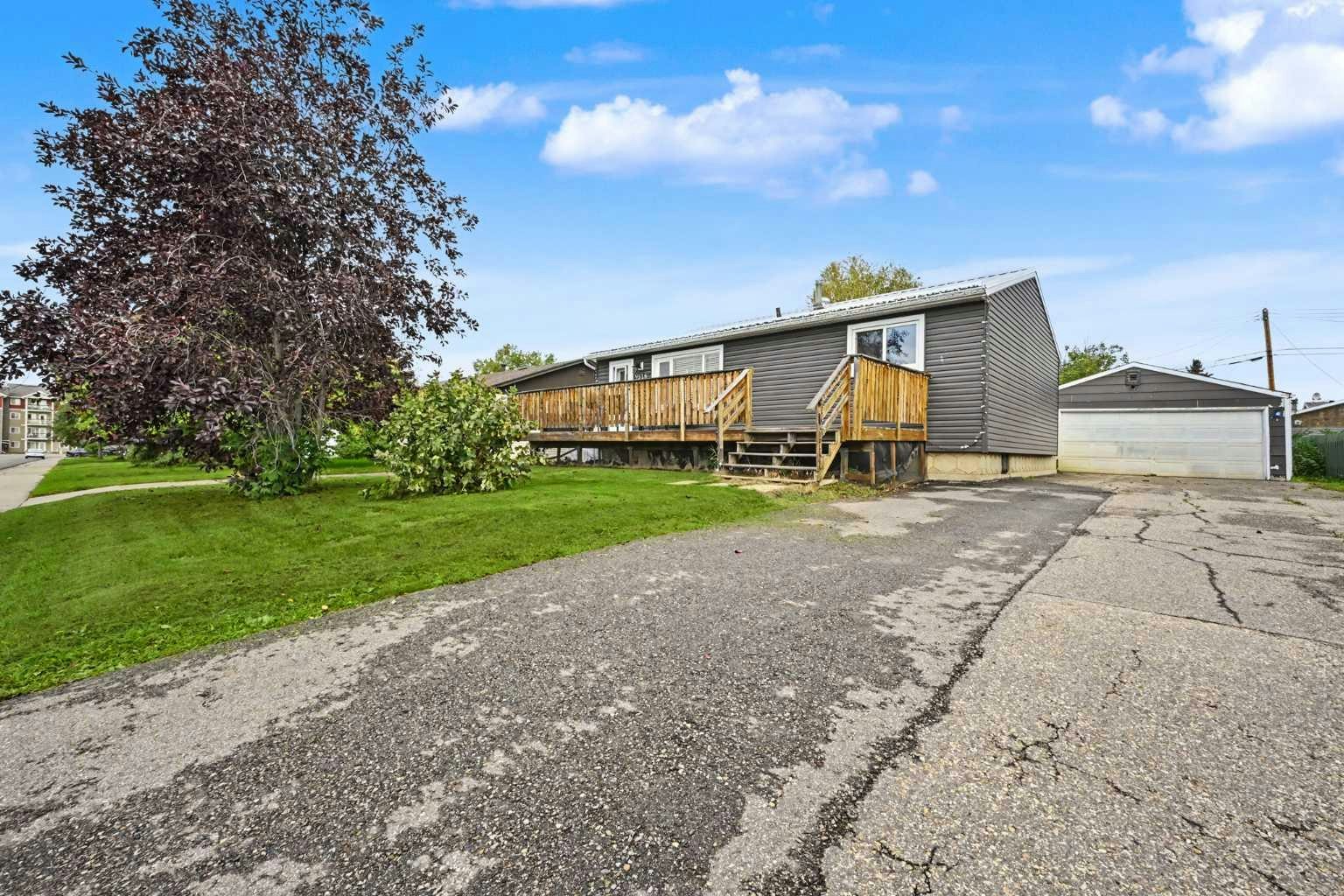9516 98 Avenue, Grande Prairie, AB, T8V 0N9