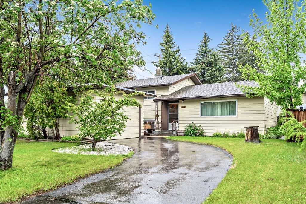 7315 5 Street SW, Calgary, AB, T2V 1B4