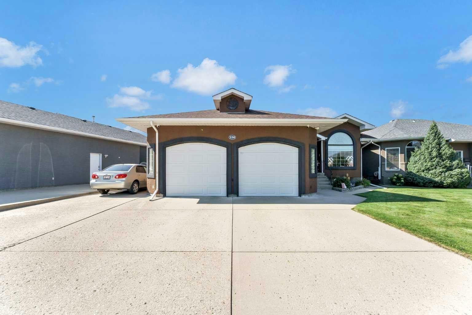230 Park Meadows Drive SE, Medicine Hat, AB, T1B 4C4