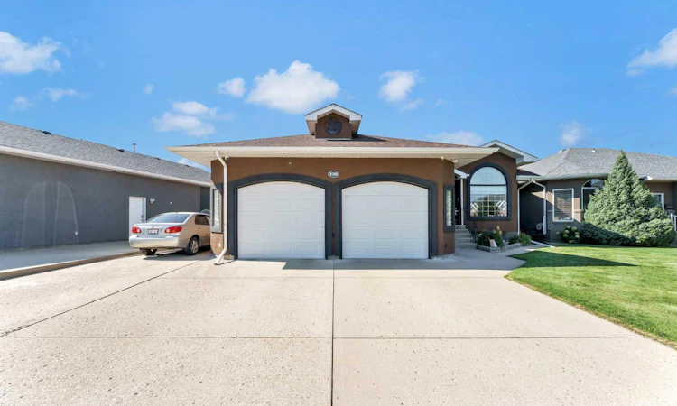 230 Park Meadows Drive SE