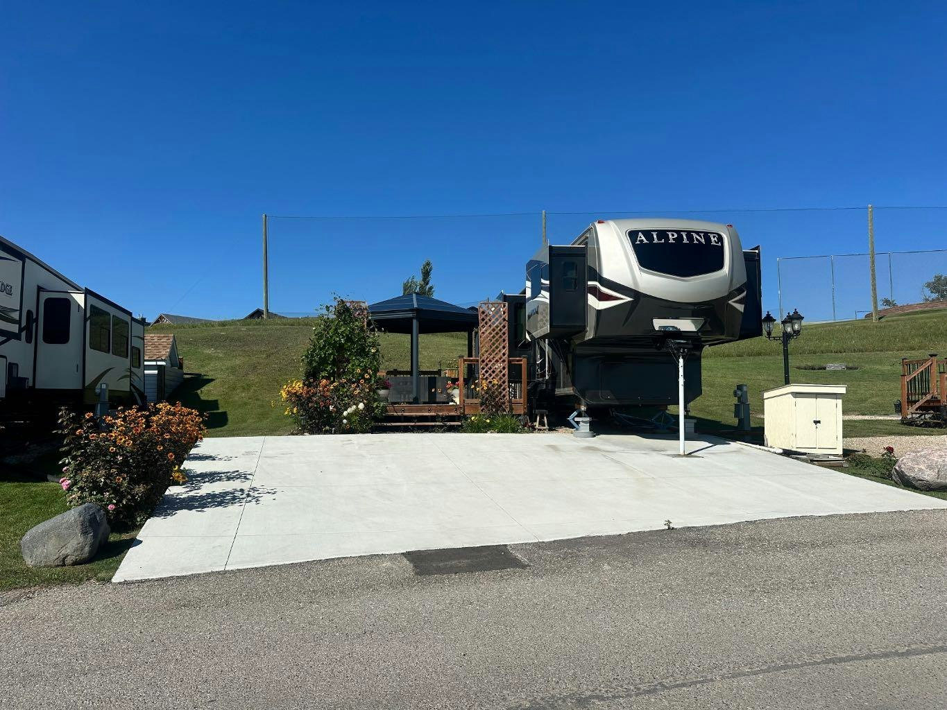6098-25054 South Pine Lake Rd., Red Deer County, AB, T0M 1R0