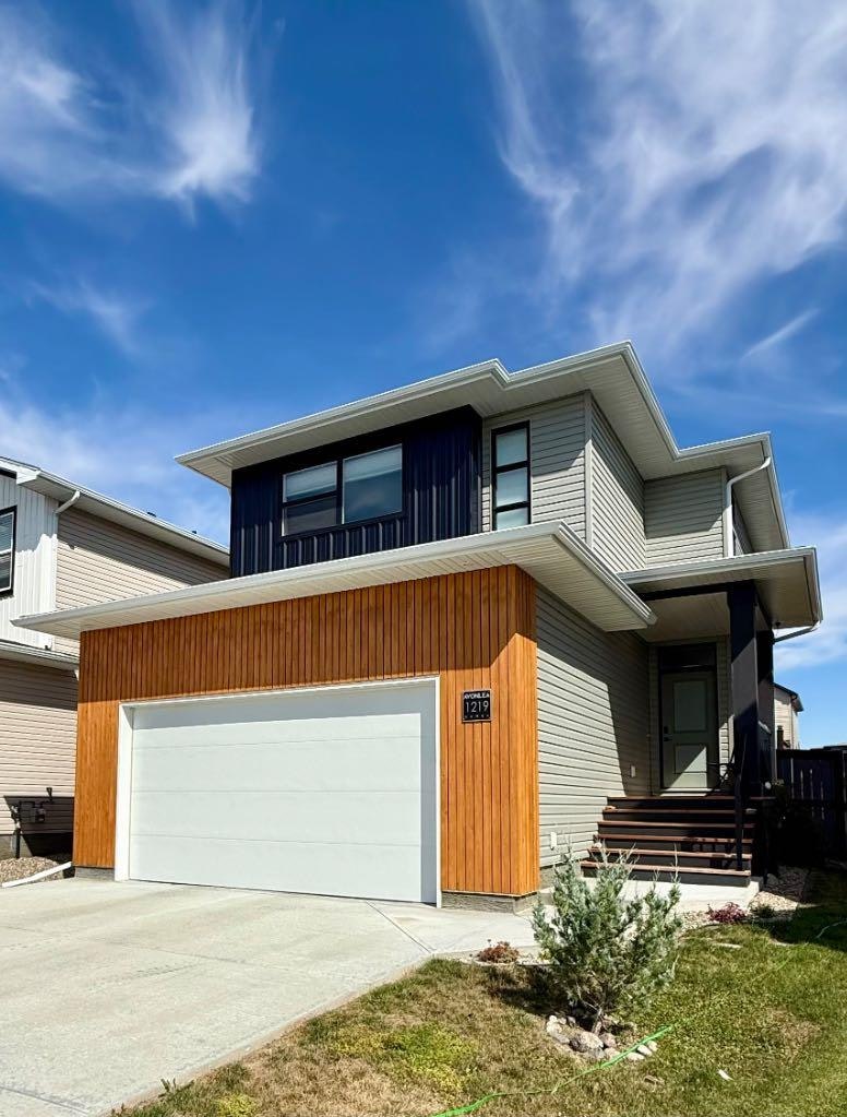 1219 Pacific Circle W, Lethbridge, AB, T1J 5V4