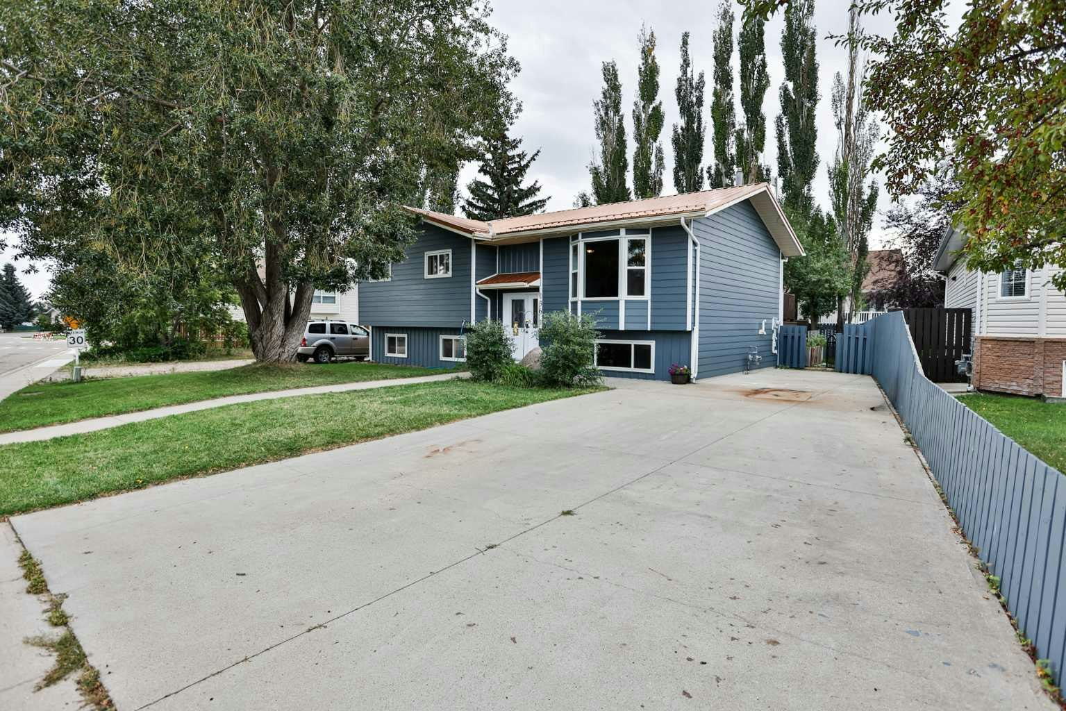 136 Aspen Way, Vulcan, AB, T0L 2B0