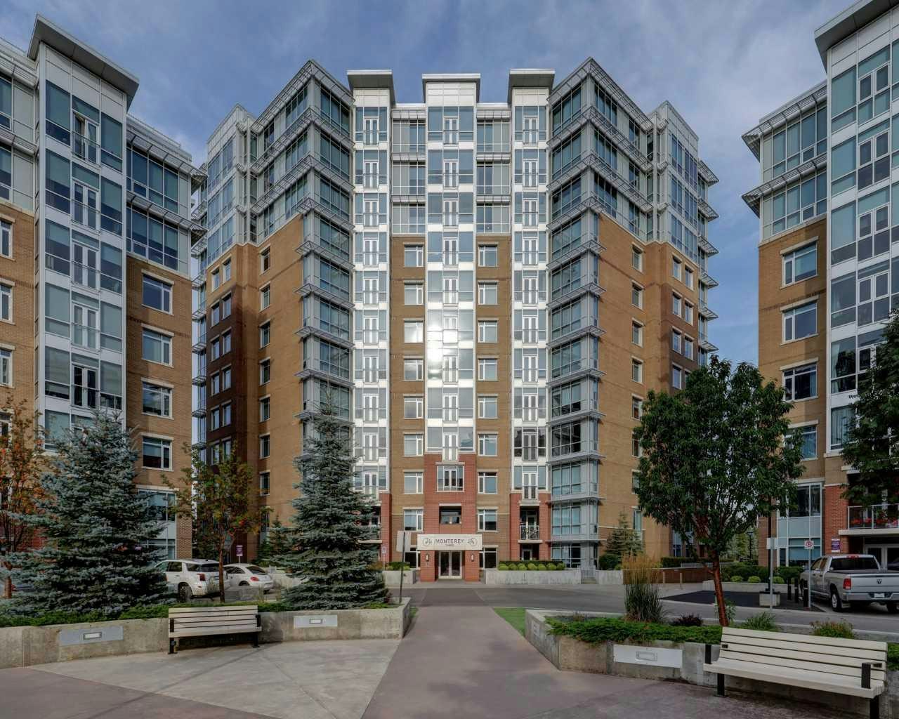 604-32 Varsity Estates Circle NW, Calgary, AB, T3A 2Y1