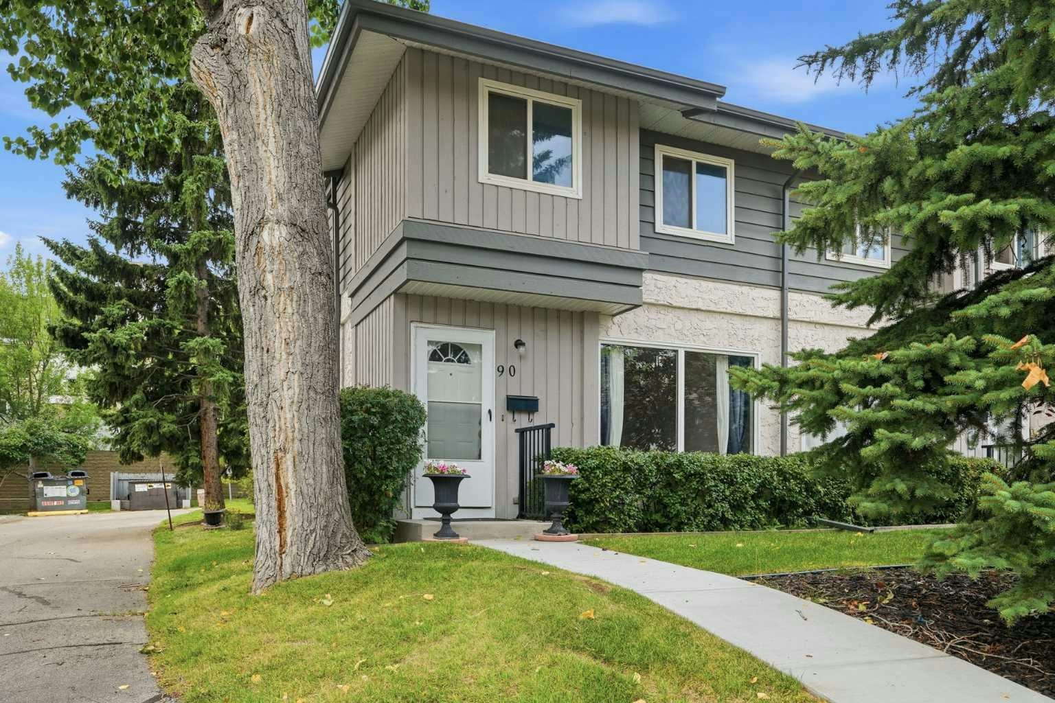 90-999 Canyon Meadows Drive SW, Calgary, AB, T2W 2S6