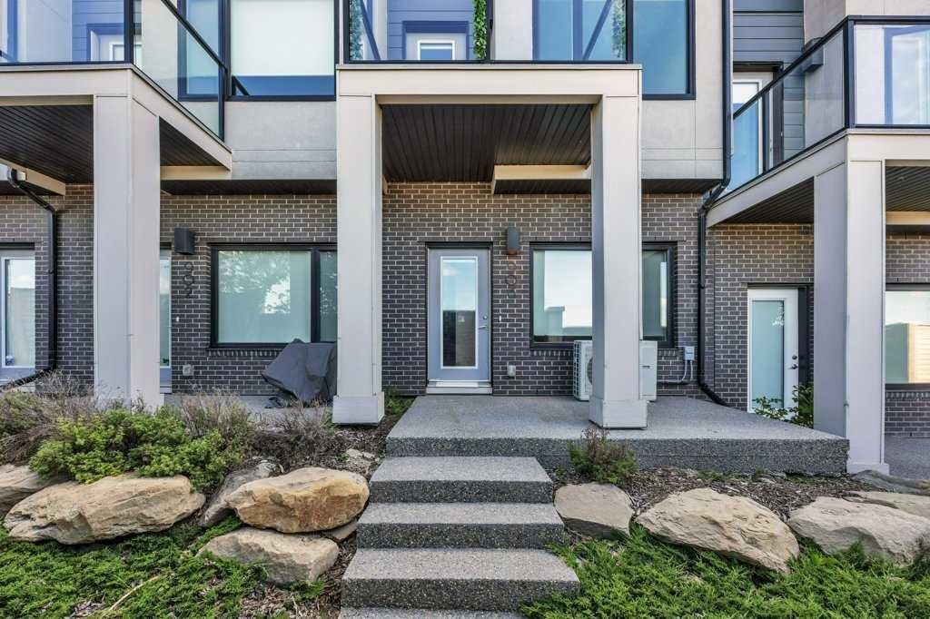 903-218 Sherwood Square NW, Calgary, AB, T3R 0Y2